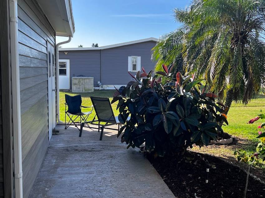 355 Putter Circle a Winter Haven, FL Mobile or Manufactured Home for Sale